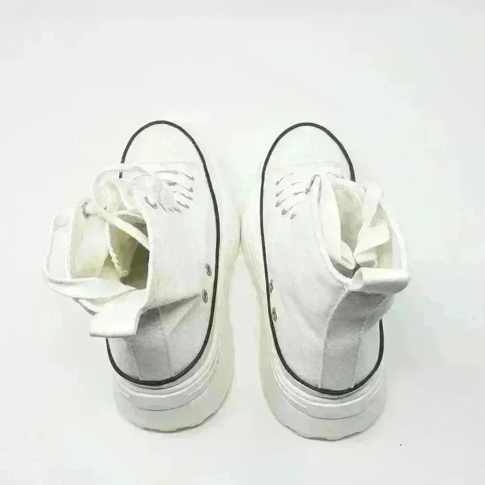 BRAND NEW IN BOX  Steve Madden Molliee Sneaker White Fabric - Picture 7 of 9